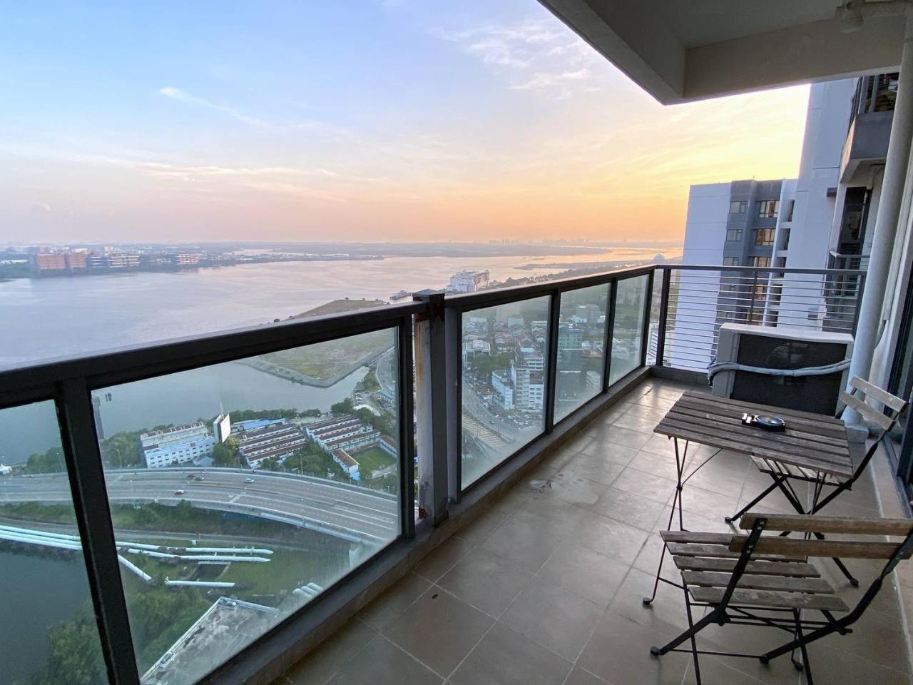 R&F Princess Cove Jb Apartment Suites By Sc Homestay Johor Bahru Ngoại thất bức ảnh