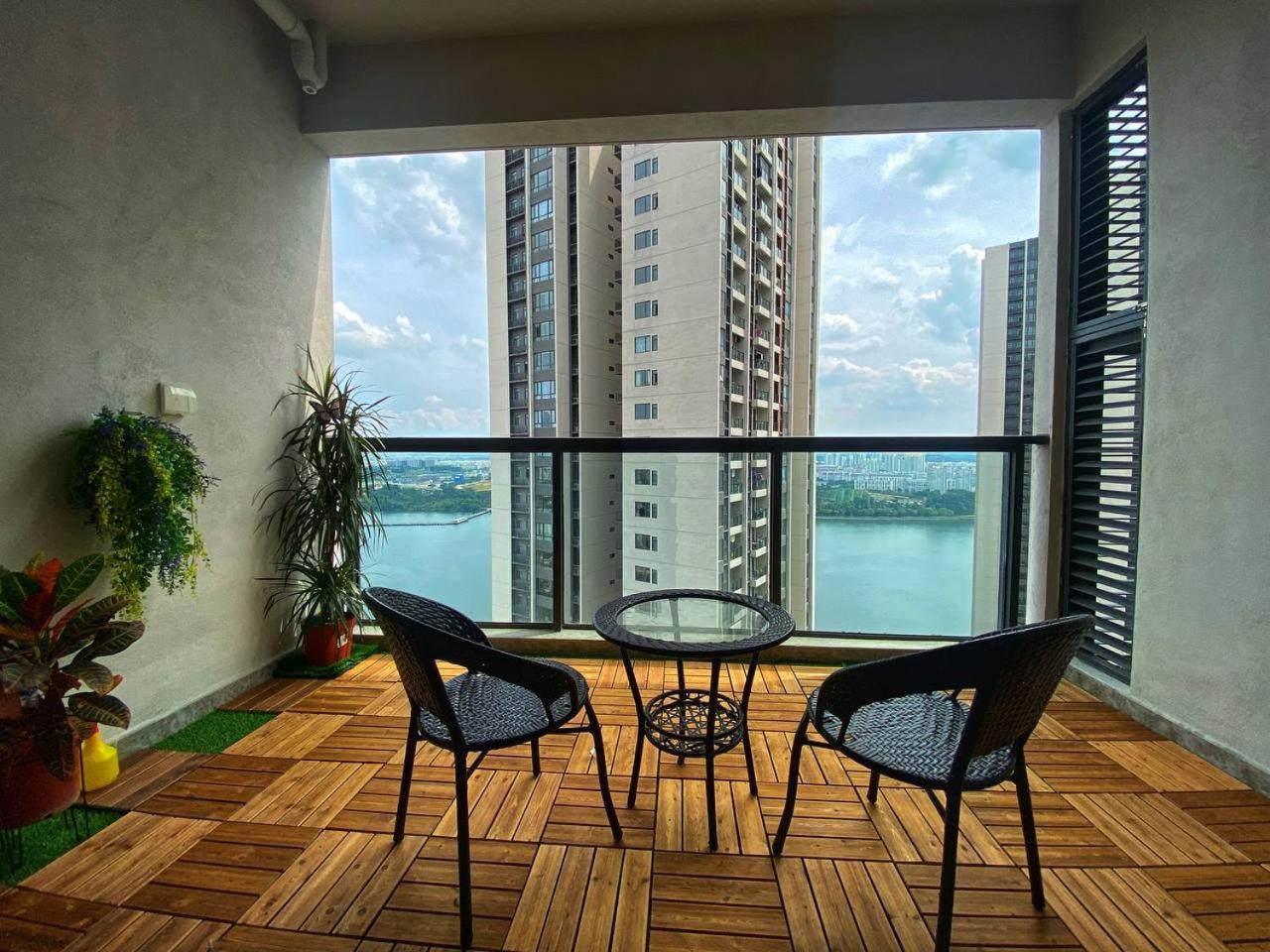R&F Princess Cove Jb Apartment Suites By Sc Homestay Johor Bahru Ngoại thất bức ảnh